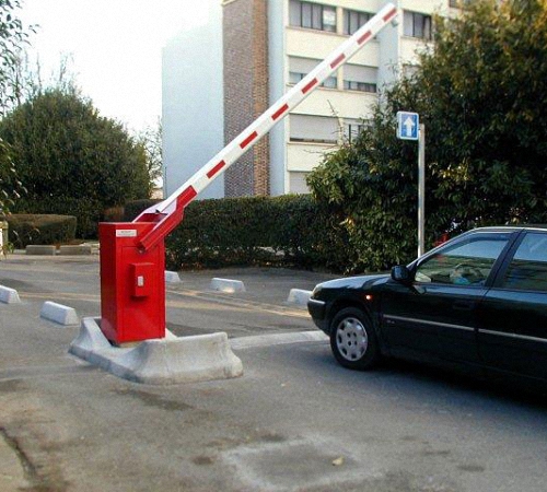 Шлагбаумы: виды и сферы применения